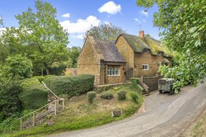 Back Hill Shotteswell